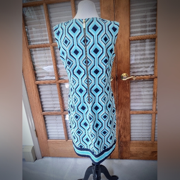 Brand New Michael Kors Sheath Dress, Retro Geometric, Size Medium NWOT - Picture 7 of 11